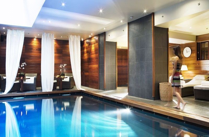 spa-vendome-asian-lounge-piscine