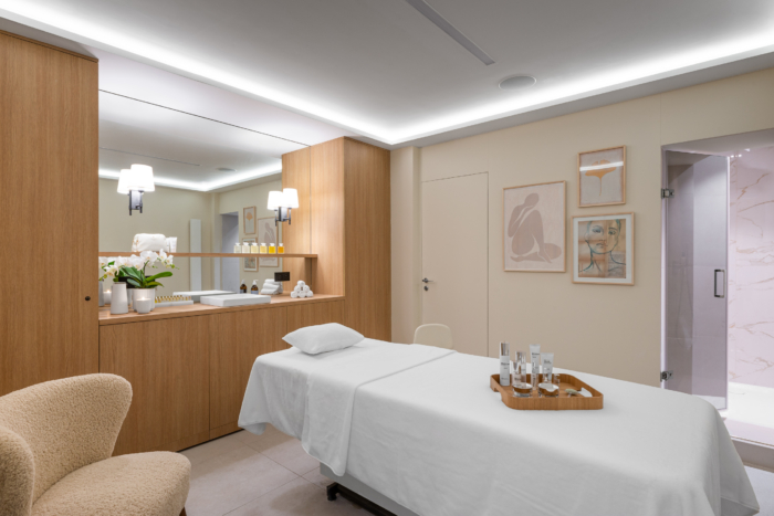 SPA BLACK DOOR - soin corps au choix 60' + accès 60' aux piscine, sauna, hammam