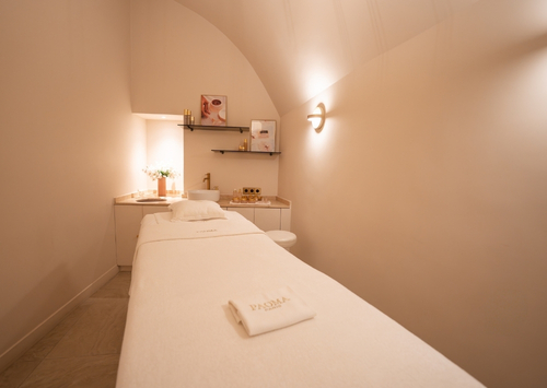 Maison de Beauté PAOMA - Rituel Anti-Age Hyaluressence 75min – 175 € – Image 6