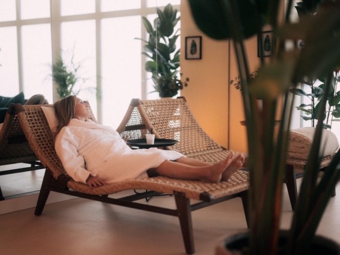 LES CURES MARINES - Massage Californien 50 min (hors samedis et vacances Toussaint) – Image 5