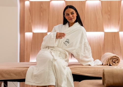 Hôtel Le Six & Spa**** / Hammam 30', Massage 30', Cocktail et Planche Mixte pour 2 – Image 4